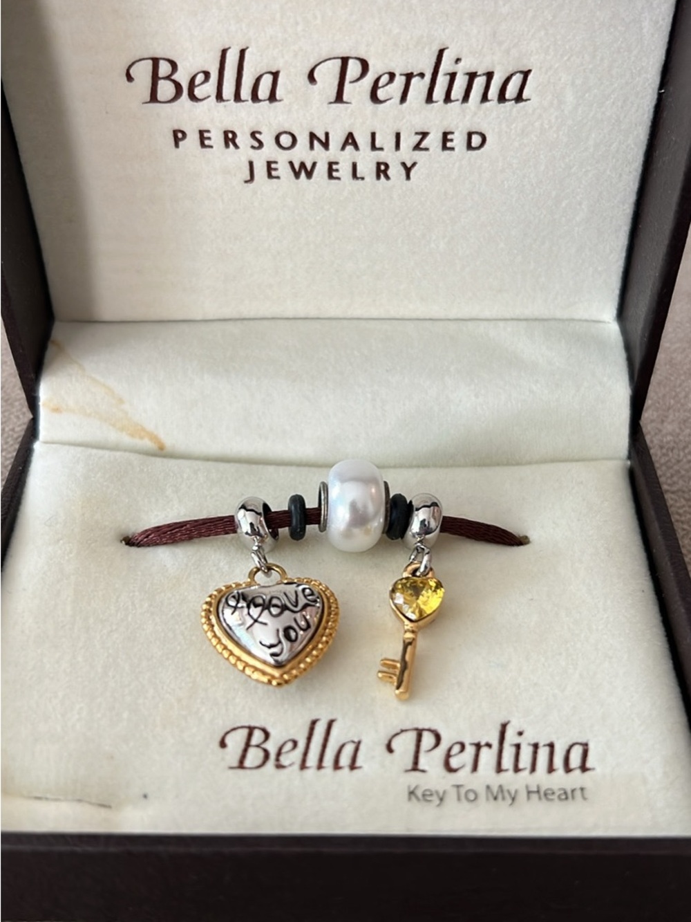 Bella Perlina White Pearl Bracelet with Gold Heart & Key Charms